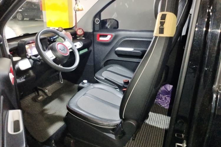 Used Wuling Hongguang MINIEV 2022 GAMEBOY 200km Urban Wind-Chasing Limited Edition Left Front Seat
