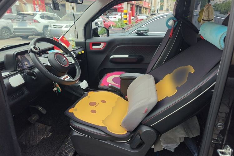 Used Wuling Hongguang MINIEV 2022 GAMEBOY 200km Gaming Edition with Lithium Iron Phosphate Left Front Seat