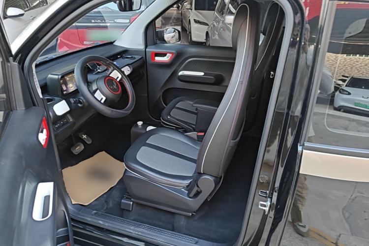 Used Wuling Hongguang MINIEV 2022 GAMEBOY 300km Enthusiast Model with Lithium Iron Phosphate Left Front Seat
