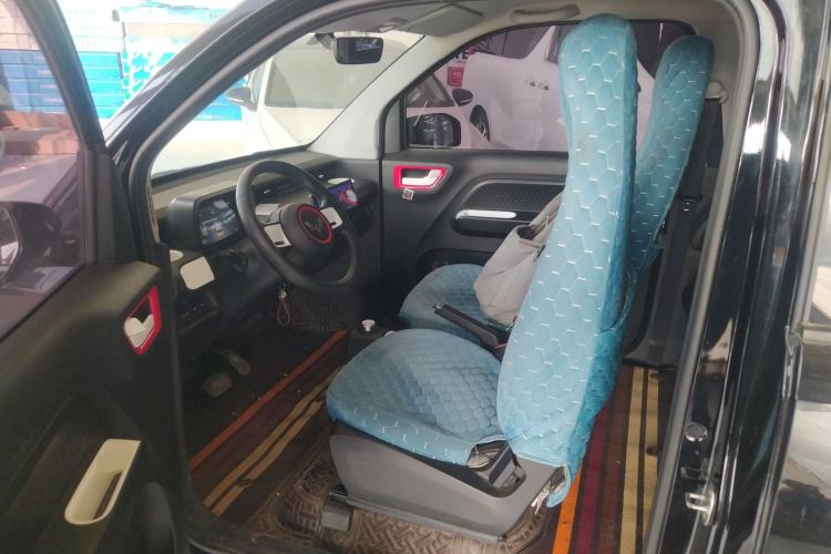 Used Wuling Hongguang MINIEV 2022 GAMEBOY 200km Gaming Edition with Lithium Iron Phosphate Left Front Seat