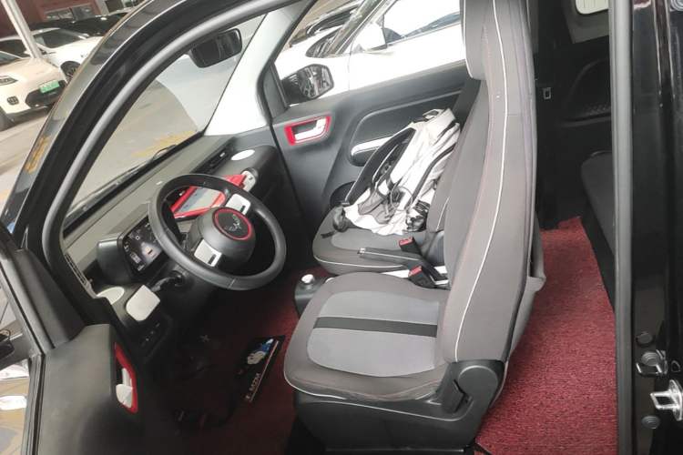 Used Wuling Hongguang MINIEV 2022 GAMEBOY 300km Play Edition Lithium Iron Phosphate Left Front Seat