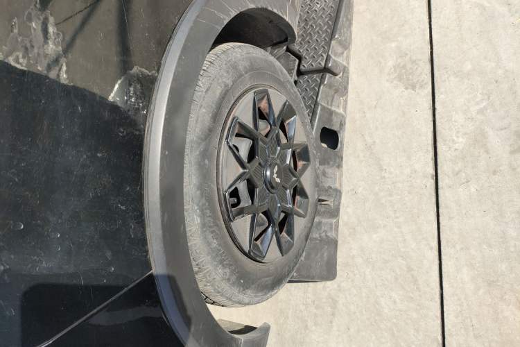 Used Wuling Hongguang MINIEV 2022 GAMEBOY 300km Enthusiast Model with Lithium Iron Phosphate Left Front Wheel Hub