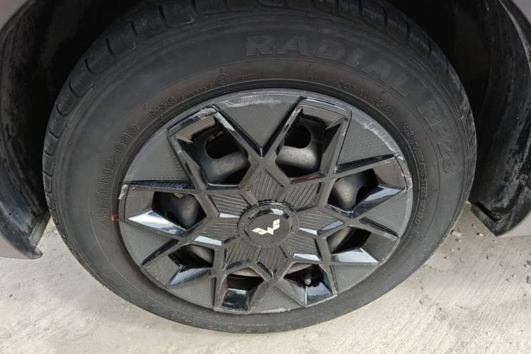 Used Wuling Hongguang MINIEV 2022 GAMEBOY 300km Enthusiast Model with Lithium Iron Phosphate Left Front Wheel Hub