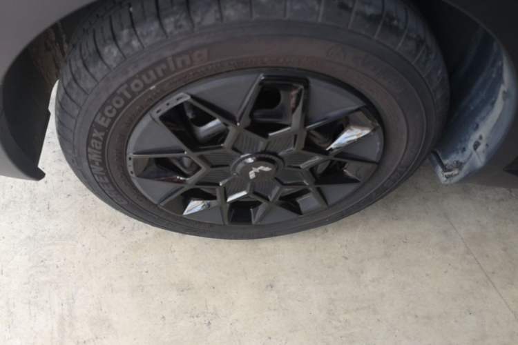 Used Wuling Hongguang MINIEV 2022 GAMEBOY 300km Enthusiast Model with Lithium Iron Phosphate Left Front Wheel Hub