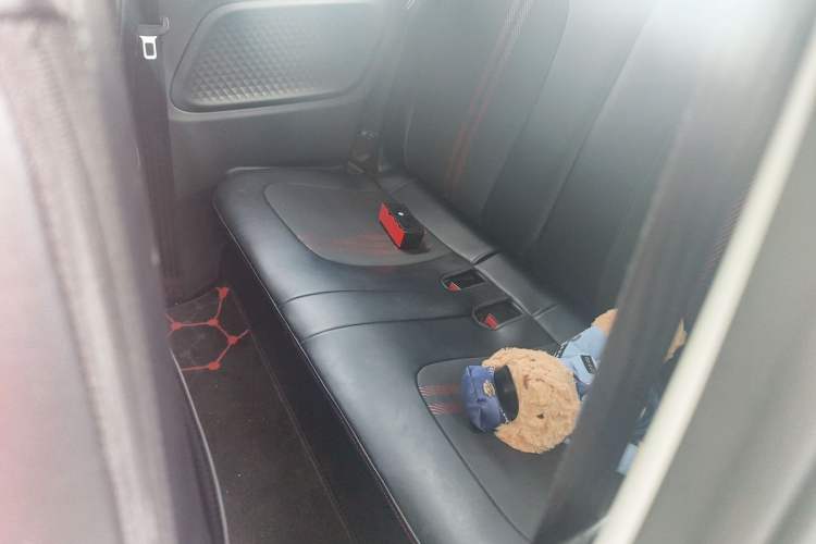 Used Wuling Hongguang MINIEV 2022 GAMEBOY 300km Enthusiast Model with Lithium Iron Phosphate Left Rear Seat
