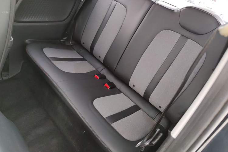 Used Wuling Hongguang MINIEV 2022 GAMEBOY 300km Enthusiast Model with Lithium Iron Phosphate Left Rear Seat