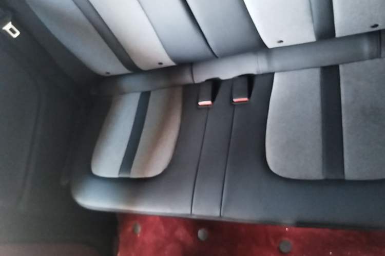 Used Wuling Hongguang MINIEV 2022 GAMEBOY 300km Enthusiast Model with Lithium Iron Phosphate Left Rear Seat