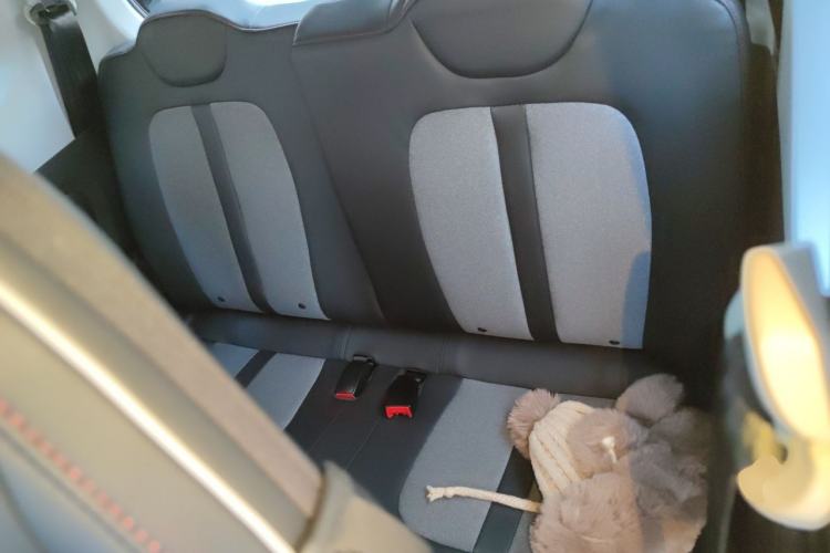 Used Wuling Hongguang MINIEV 2022 GAMEBOY 300km Enthusiast Model with Lithium Iron Phosphate Left Rear Seat