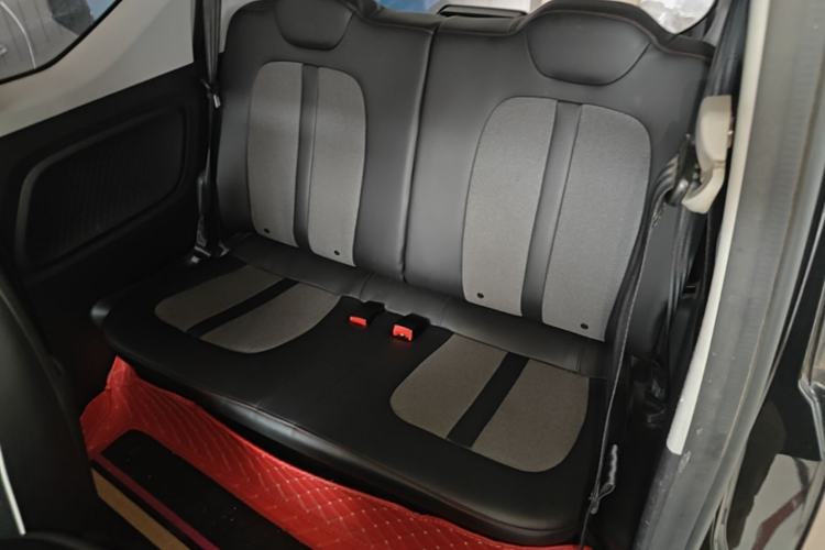 Used Wuling Hongguang MINIEV 2022 GAMEBOY 200km Gaming Edition with Lithium Iron Phosphate Left Rear Seat