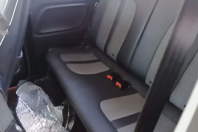 Used Wuling Hongguang MINIEV 2022 GAMEBOY 200km Gaming Edition with Lithium Iron Phosphate Left Rear Seat