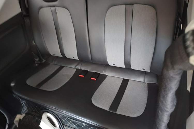 Used Wuling Hongguang MINIEV 2022 GAMEBOY 300km Enthusiast Model with Lithium Iron Phosphate Left Rear Seat