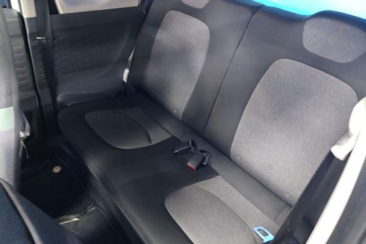 Used Wuling Hongguang MINIEV 2022 Macaron Premium Model – Lithium Iron Phosphate Left Rear Seat