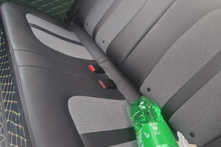 Used Wuling Hongguang MINIEV 2022 GAMEBOY 200km Gaming Edition with Lithium Iron Phosphate Left Rear Seat