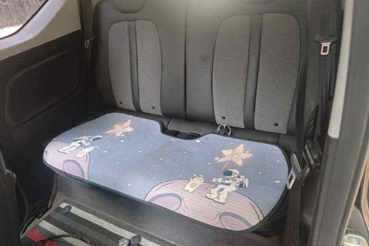 Used Wuling Hongguang MINIEV 2022 GAMEBOY 300km Enthusiast Model with Lithium Iron Phosphate Left Rear Seat