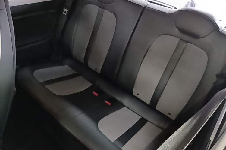 Used Wuling Hongguang MINIEV 2022 GAMEBOY 300km Enthusiast Model with Lithium Iron Phosphate Left Rear Seat