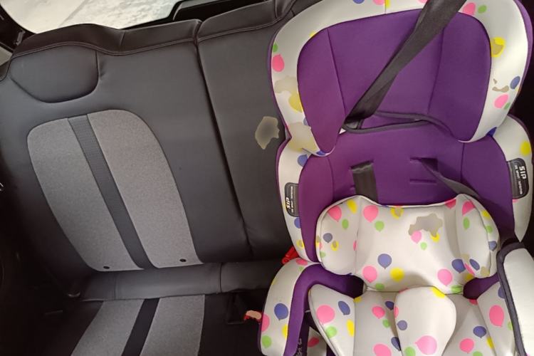 Used Wuling Hongguang MINIEV 2022 GAMEBOY 200km Play Edition with Lithium Iron Phosphate Left Rear Seat