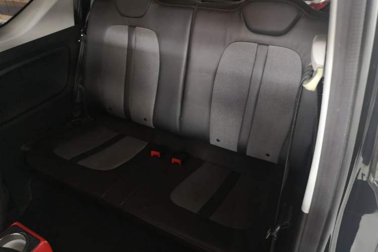 Used Wuling Hongguang MINIEV 2022 GAMEBOY 300km Enthusiast Model with Lithium Iron Phosphate Left Rear Seat
