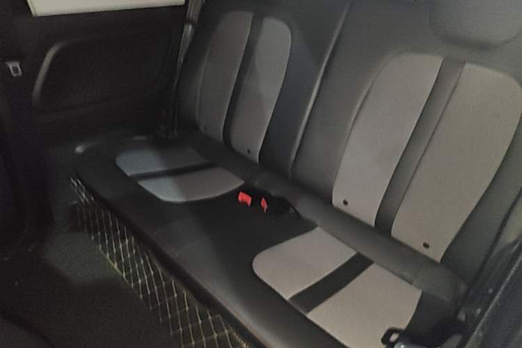 Used Wuling Hongguang MINIEV 2022 GAMEBOY 200km Gaming Edition with Lithium Iron Phosphate Left Rear Seat