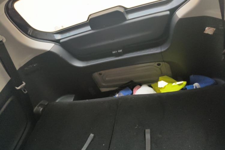 Used Wuling Hongguang MINIEV 2022 GAMEBOY 300km Play Edition Lithium Iron Phosphate Left Rear Seat