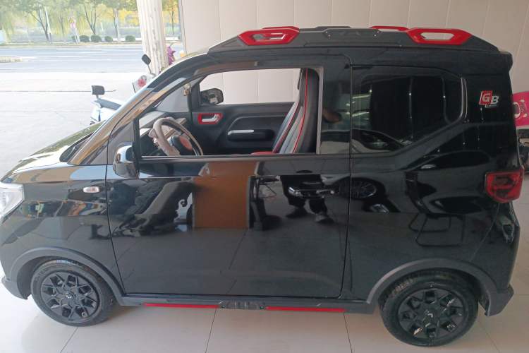 Used Wuling Hongguang MINIEV 2022 GAMEBOY 300km Play Edition Lithium Iron Phosphate Left Side