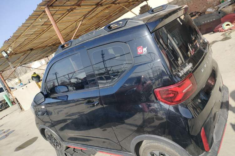 Used Wuling Hongguang MINIEV 2022 GAMEBOY 300km Enthusiast Model with Lithium Iron Phosphate Left Side