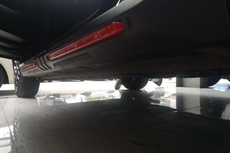 Used Wuling Hongguang MINIEV 2022 GAMEBOY 300km Enthusiast Model with Lithium Iron Phosphate Left Side Sill