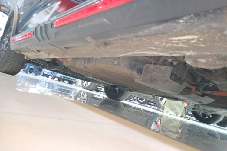 Used Wuling Hongguang MINIEV 2022 GAMEBOY 300km Enthusiast Model with Lithium Iron Phosphate Left Side Sill