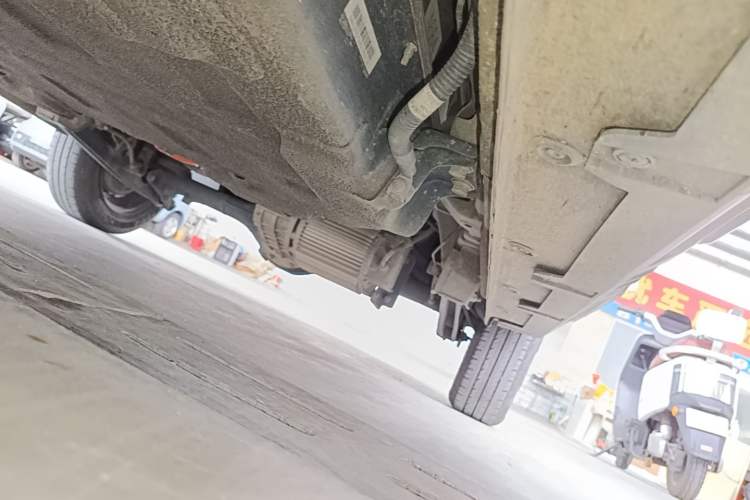 Used Wuling Hongguang MINIEV 2022 GAMEBOY 200km Play Edition with Lithium Iron Phosphate Left Side Sill