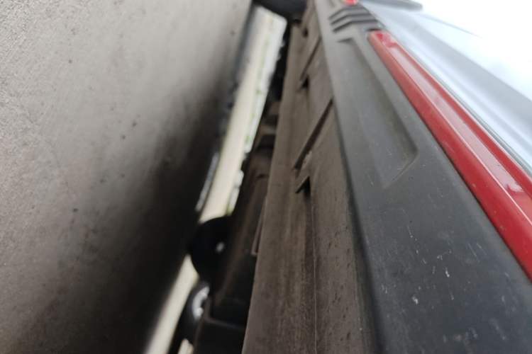 Used Wuling Hongguang MINIEV 2022 GAMEBOY 300km Enthusiast Model with Lithium Iron Phosphate Left Side Sill
