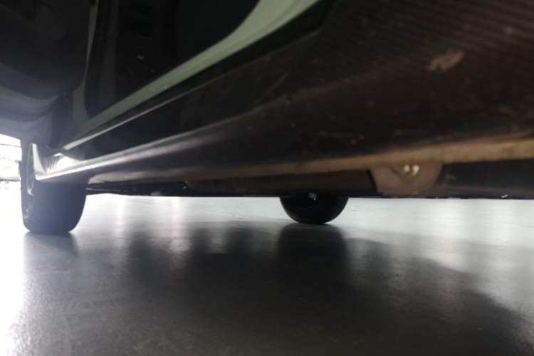 Used Wuling Hongguang MINIEV 2022 Macaron Premium Model – Lithium Iron Phosphate Left Side Sill