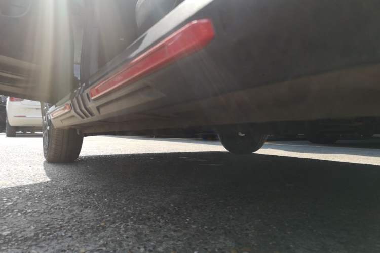 Used Wuling Hongguang MINIEV 2022 GAMEBOY 300km Enthusiast Model with Lithium Iron Phosphate Left Side Sill