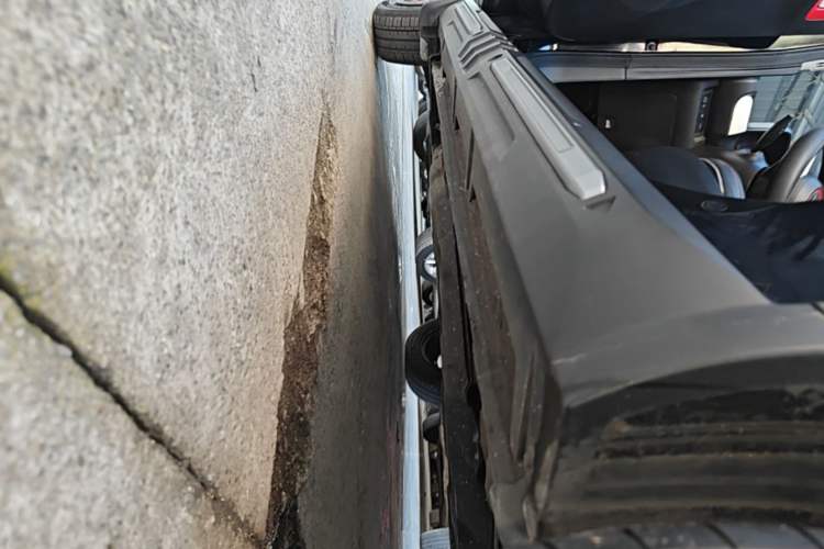 Used Wuling Hongguang MINIEV 2022 GAMEBOY 300km Enthusiast Model with Lithium Iron Phosphate Left Side Sill