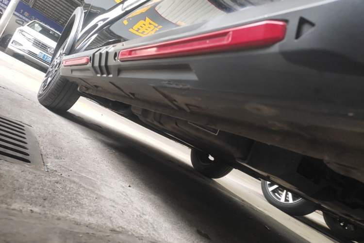 Used Wuling Hongguang MINIEV 2022 GAMEBOY 300km Play Edition Lithium Iron Phosphate Left Side Sill