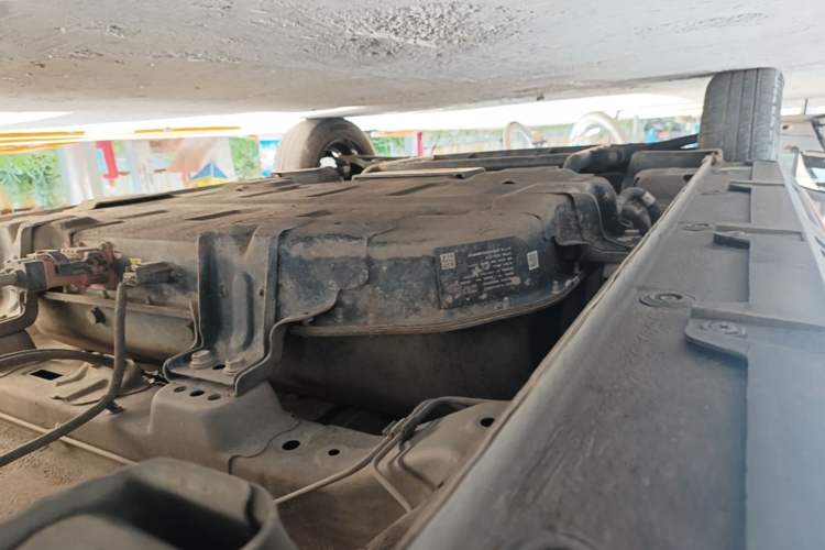 Used Wuling Hongguang MINIEV 2022 GAMEBOY 200km Gaming Edition with Lithium Iron Phosphate Left Side Sill