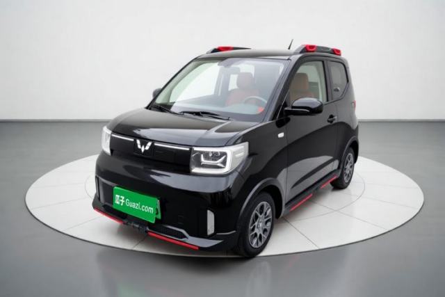 Używany Wuling Hongguang MINIEV 2022 GAMEBOY 200km Gaming Edition with Lithium Iron Phosphate