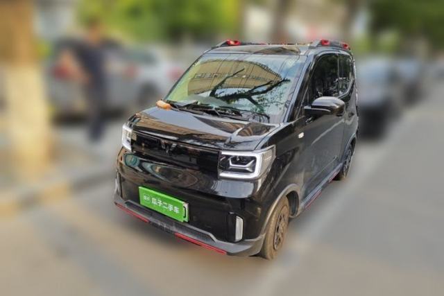 Ojetý Wuling Hongguang MINIEV 2022 GAMEBOY 200km Gaming Edition with Lithium Iron Phosphate