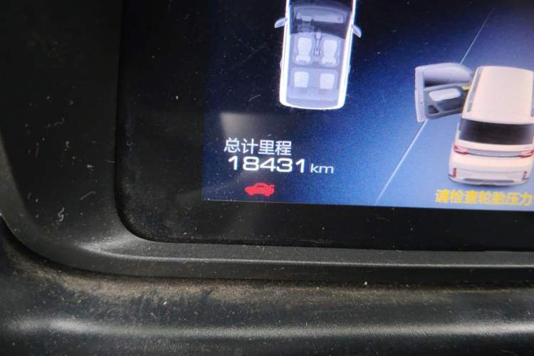 Used Wuling Hongguang MINIEV 2022 GAMEBOY 200km Gaming Edition with Lithium Iron Phosphate Odometer Close Up