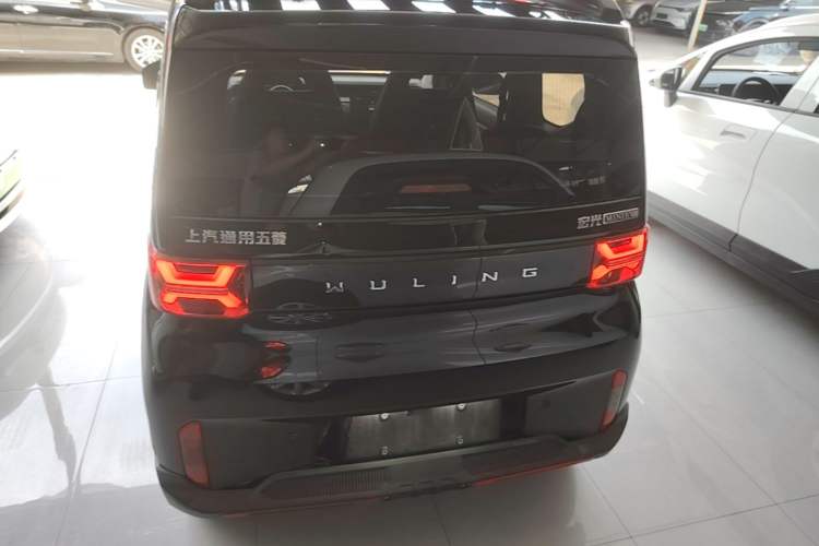 Used Wuling Hongguang MINIEV 2022 GAMEBOY 300km Enthusiast Model with Lithium Iron Phosphate Rear