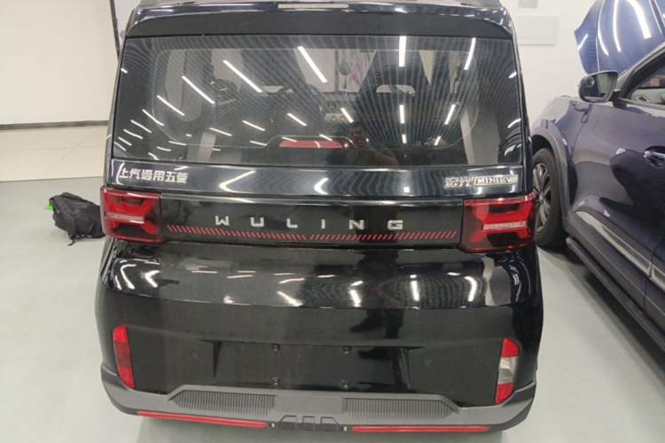 Used Wuling Hongguang MINIEV 2022 GAMEBOY 300km Enthusiast Model with Lithium Iron Phosphate Rear