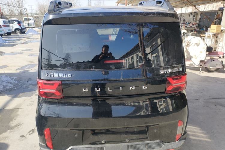 Used Wuling Hongguang MINIEV 2022 GAMEBOY 300km Enthusiast Model with Lithium Iron Phosphate Rear