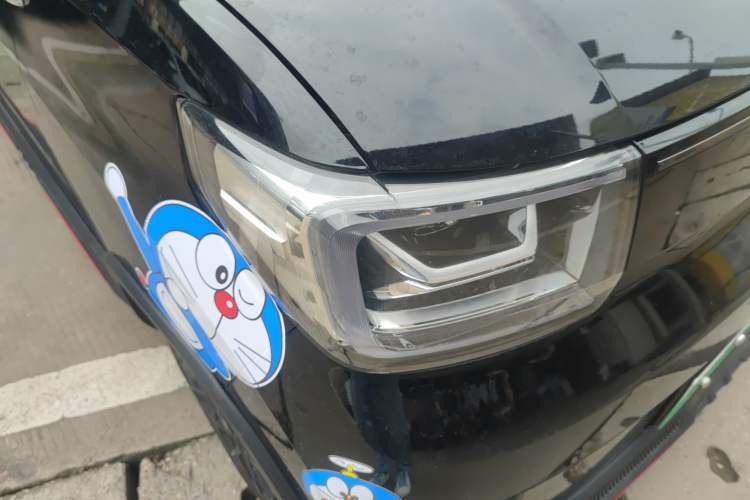 Used Wuling Hongguang MINIEV 2022 GAMEBOY 200km Gaming Edition with Lithium Iron Phosphate Right Front Headlight
