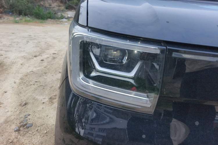 Used Wuling Hongguang MINIEV 2022 GAMEBOY 200km Gaming Edition with Lithium Iron Phosphate Right Front Headlight