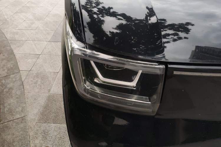 Used Wuling Hongguang MINIEV 2022 GAMEBOY 200km Gaming Edition with Lithium Iron Phosphate Right Front Headlight