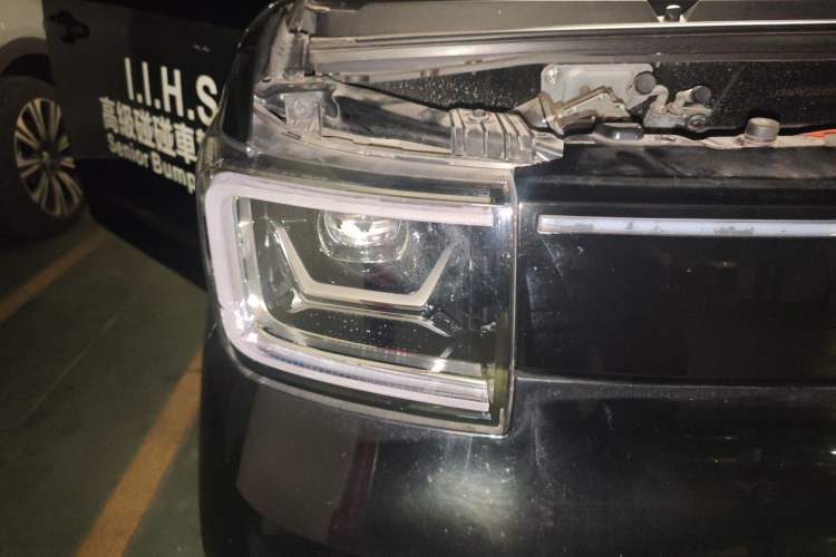 Used Wuling Hongguang MINIEV 2022 GAMEBOY 300km Enthusiast Model with Lithium Iron Phosphate Right Front Headlight