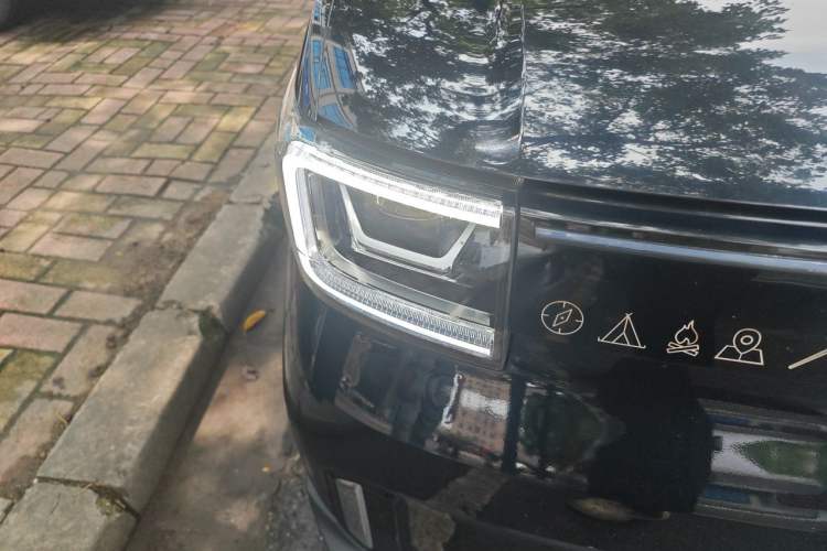 Used Wuling Hongguang MINIEV 2022 GAMEBOY 300km Enthusiast Model with Lithium Iron Phosphate Right Front Headlight