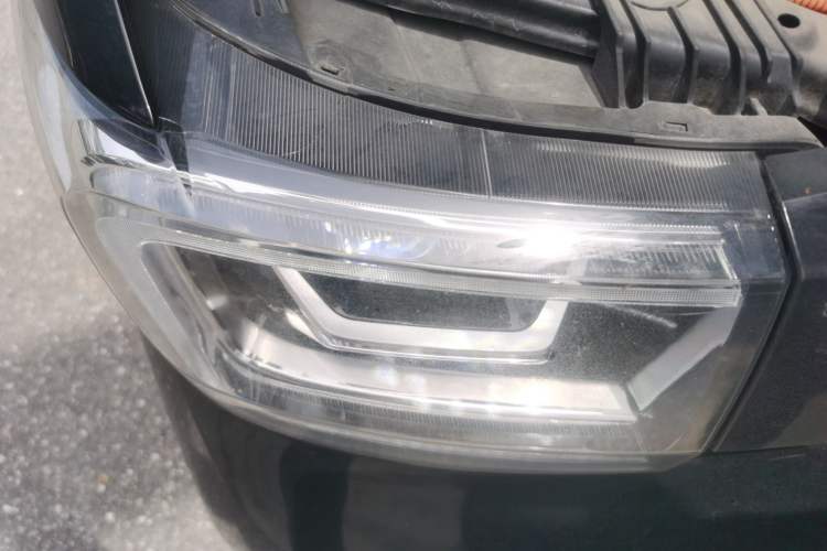 Used Wuling Hongguang MINIEV 2022 GAMEBOY 200km Gaming Edition with Lithium Iron Phosphate Right Front Headlight