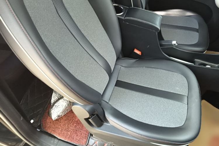 Used Wuling Hongguang MINIEV 2022 GAMEBOY 200km Gaming Edition with Lithium Iron Phosphate Right Front Seat