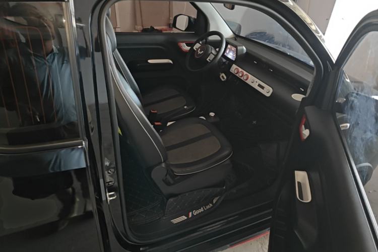 Used Wuling Hongguang MINIEV 2022 GAMEBOY 300km Enthusiast Model with Lithium Iron Phosphate Right Front Seat