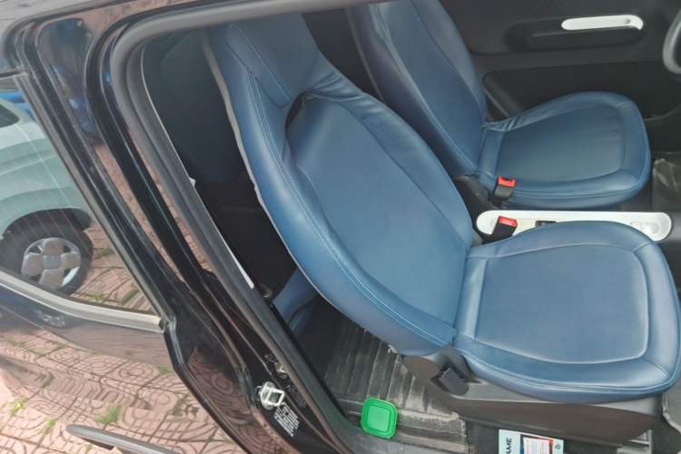 Used Wuling Hongguang MINIEV 2022 GAMEBOY 200km Play Edition with Lithium Iron Phosphate Right Front Seat