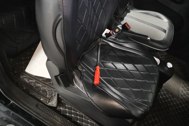 Used Wuling Hongguang MINIEV 2022 GAMEBOY 200km Gaming Edition with Lithium Iron Phosphate Right Front Seat